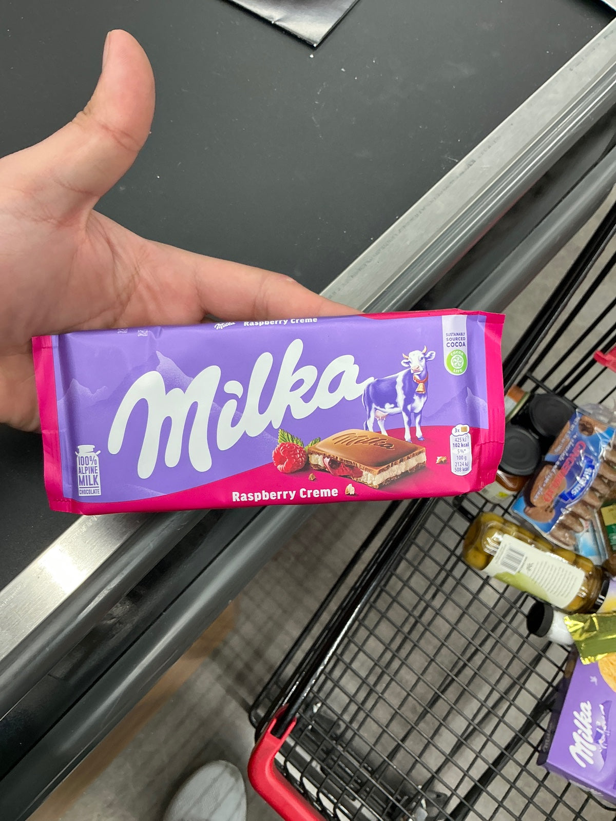 MILKA Whole Nuts Chocolate 95g