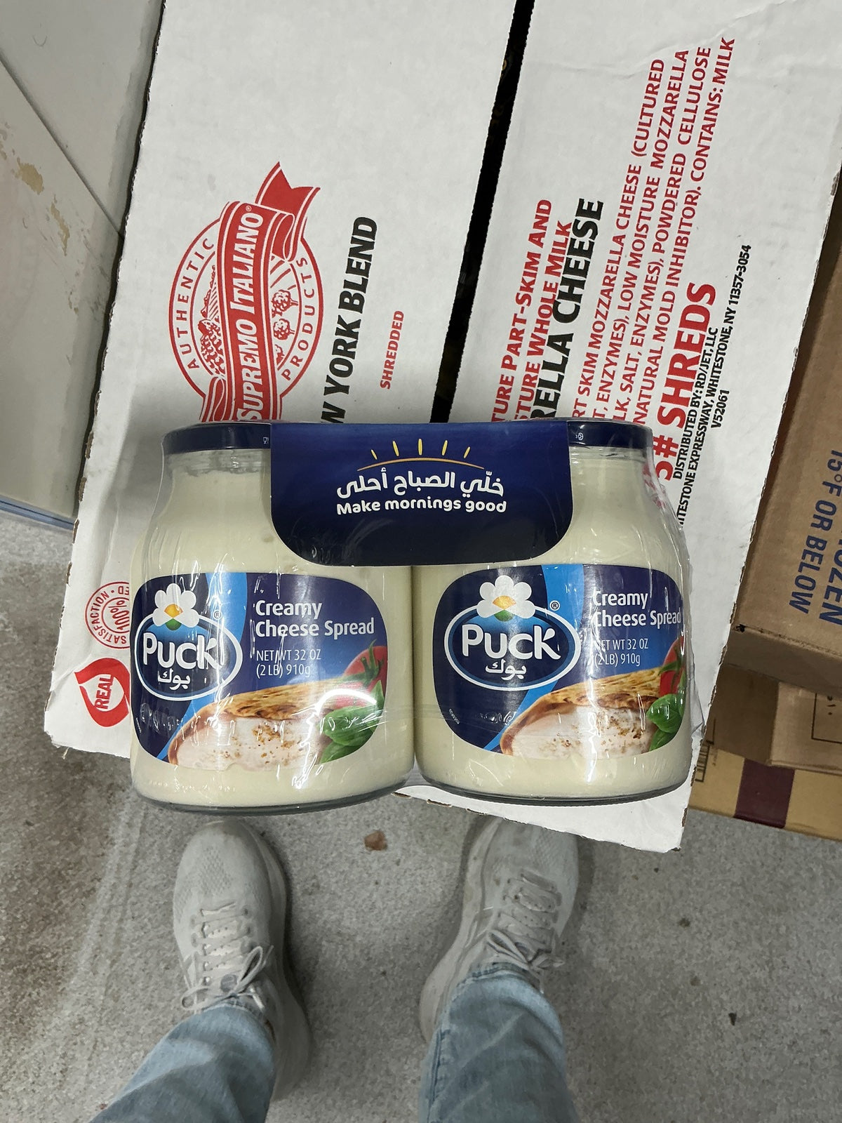 PUCK Cream Cheese Spread 32oz